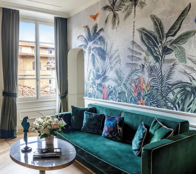 5-Star Hotel in Florence Luxury City-Center Stay