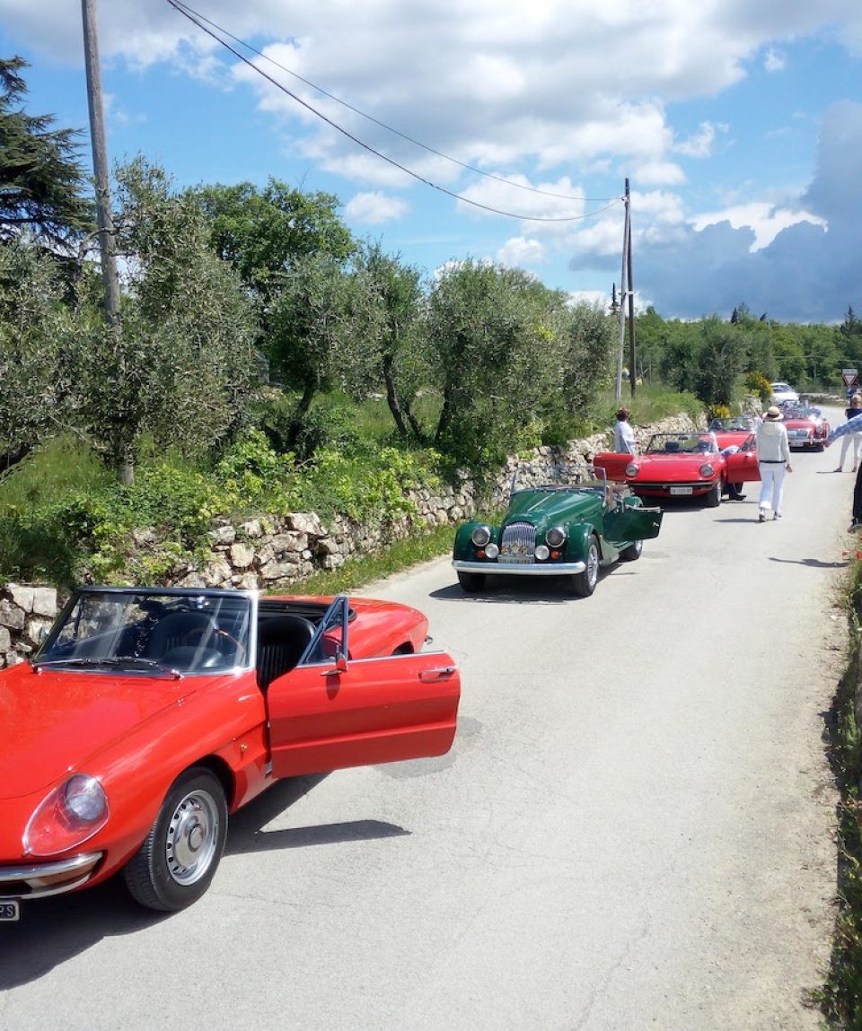 Best driving tours of Italy Classic Vintage Cars Driving Experience